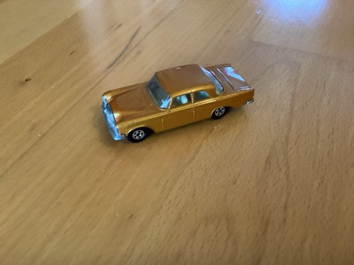 Matchbox gold mercedes benz - gold,