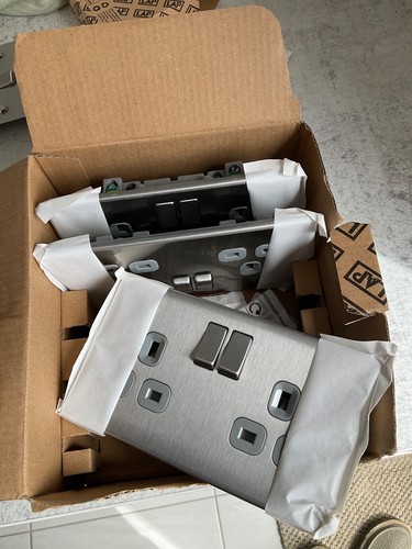 Lap screwless flat plate - lap,