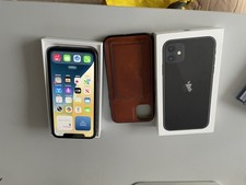 Apple iPhone 11  - 64Gb Black Was on EE. Unsure If Unlocked. reset to factory