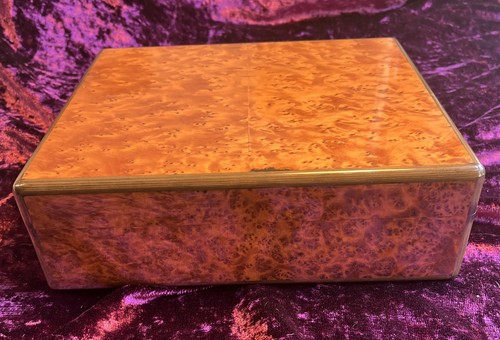 Dunhill humidor thuya wood - dunhill, humidor.
