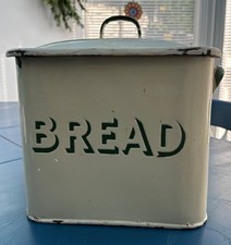 Lovely cream and green vintage