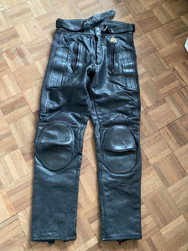 Akito womans leather