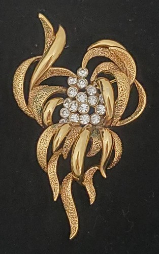 Vintage attwood sawyer - &, gold