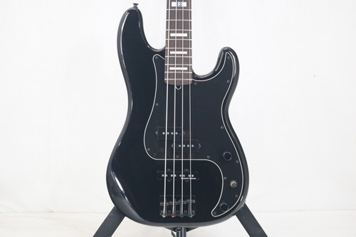 Fender duff mckagan - mckagan, deluxe