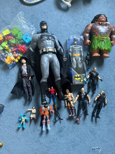 Action figures bundle - action,