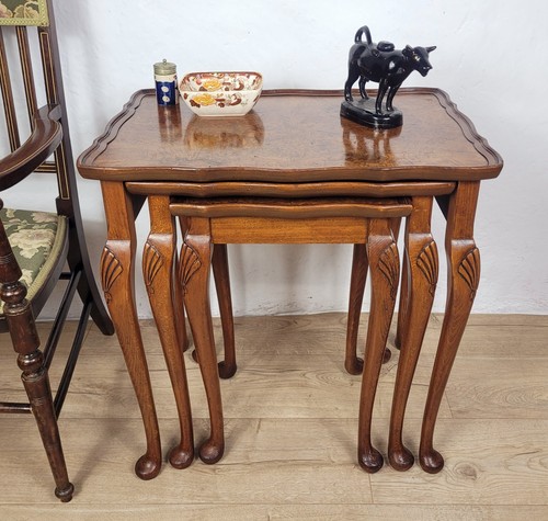 Victorian nest tables - nest, of