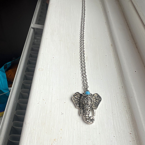 Silver tone metal elephant - silver,
