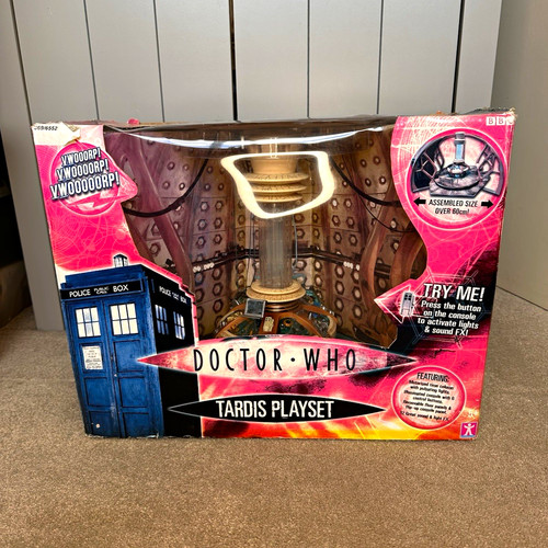 Vintage doctor who - vintage, tardis