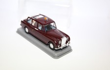 Spot On Triang No 260 Royal