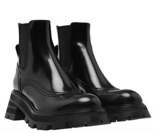 Alexander McQueen black leather Chelsea boots size 39.5/6.5