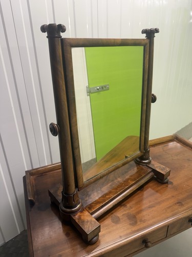 William mahogany toilet - mahogany,