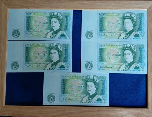 One pound bank of england - one,