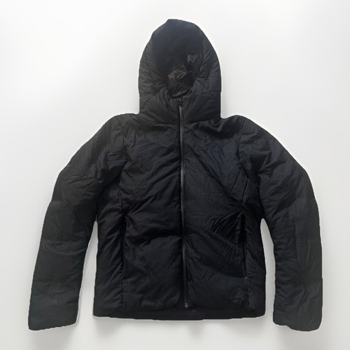 Uniqlo men black cut - uniqlo, men’s