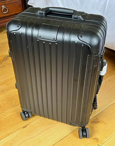 Rimowa black hard - rimowa, shell