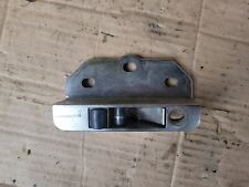 BMW E46 330CI CONVERTIBLE RIGHT SIDE ROOF CATCH LOCK HOLDER 8204286