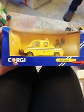 CORGI TOYS C674/1 FORD TRANSIT AA Relay Recovery Truck 1986 
