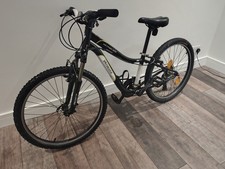 Specialized Hotrock Mountain Bike 24-inch Wheels Kids Bike MTB Like giant trek