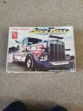 AMT Tyrone Malone's Super Boss Custom Kenworth. 1/25 Kit. Few Parts Started.