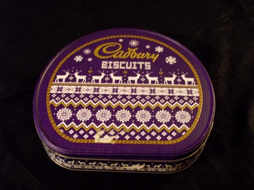 Cadburys chocolate biscuit tin - cadburys,