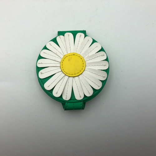 Daisy flower figural - daisy, compact