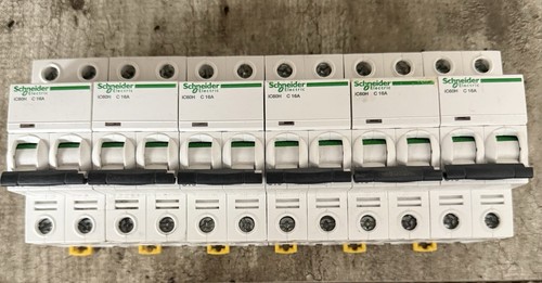 Schneider ic60h type - type, c