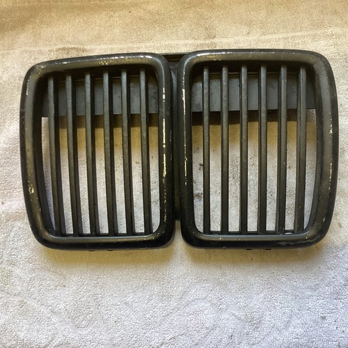 Bmw e30 series centre kidney - series,