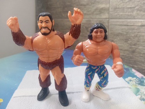 Wwf hasbro figures - hasbro, giant
