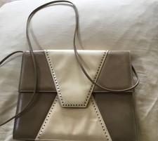 True Vintage 1960s 70s Handbag Clutch Bag Tan & Cream Charles Jourdan Paris