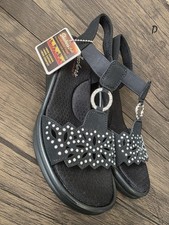 SKECHERS® Rumblers - Queen B