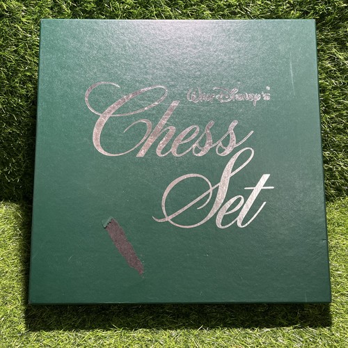 Vtg walt disney chess set - vtg,