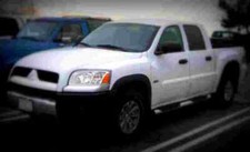 Mitsubishi Raider crew cab A4