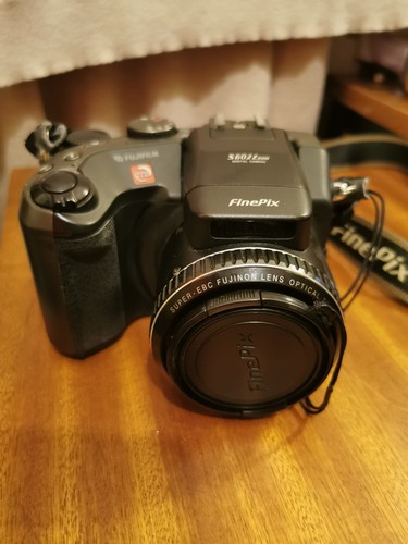 Fujifilm finepix s602 zoom - fujifilm,