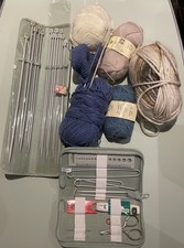 Vintage Mixture Of Bundles Of Wool Multicolour Knitting Needles Accessories