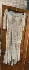 Jarlo White And Beige Lace