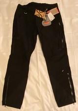 NWT! RVRC Revolution Race