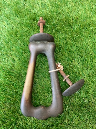Vintage brass door knocker - vintage,