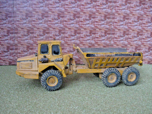 Joal volvo a25 dump truck - volvo,