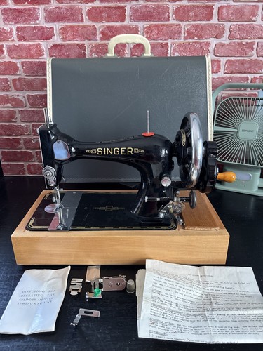 Vintage singer sewing machine - vintage,