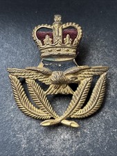 RAF Royal Air Force, Officers British Cap Badge.