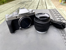 Fujifilm X-T200 24.2MP Mirrorless Camera - Silver (XC 15-45mm f/3.5-5.6)