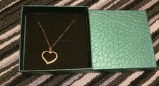 375 9ct Gold Heart Necklace