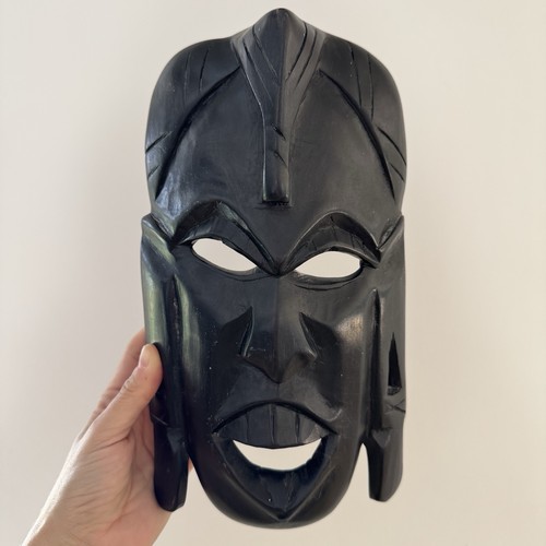 Vintage african carved wooden - carved,