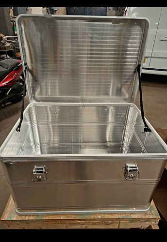 Large aluminium storage trunk - aluminium,
