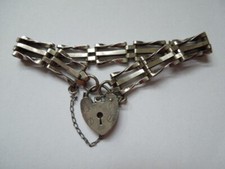 Hallmarked Silver 3 Bar Gate Bracelet 1978 11grms