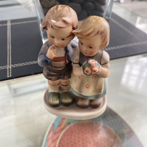 Goebel porcelain figurine - goebel,