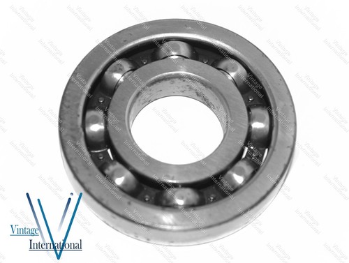 Bearing crankshaft clutch side - crankshaft,