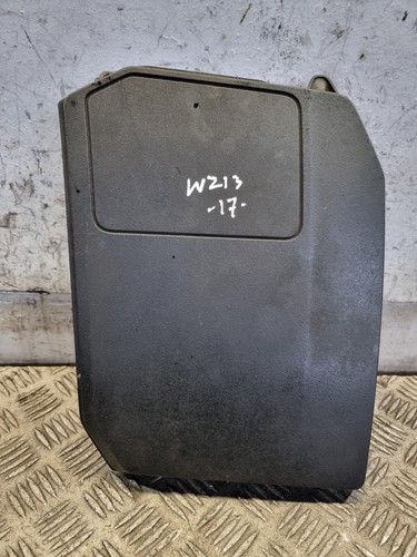Mercedes e220 engine cover - mercedes,