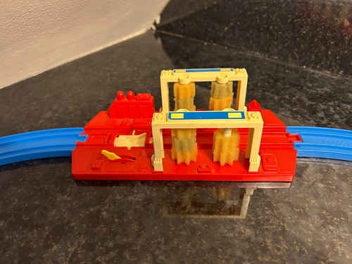 Vintage tomy train wash - vintage,