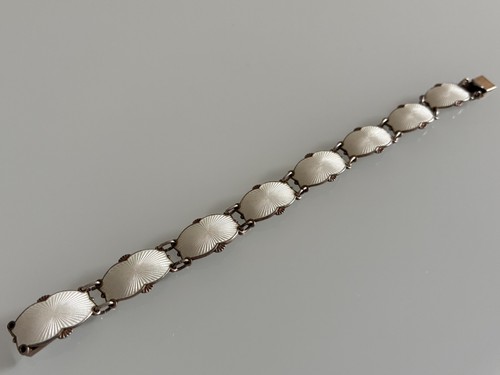 Vintage ivar holth norwegian - vintage,