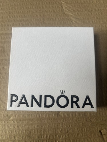 Small white pandora charm - white,